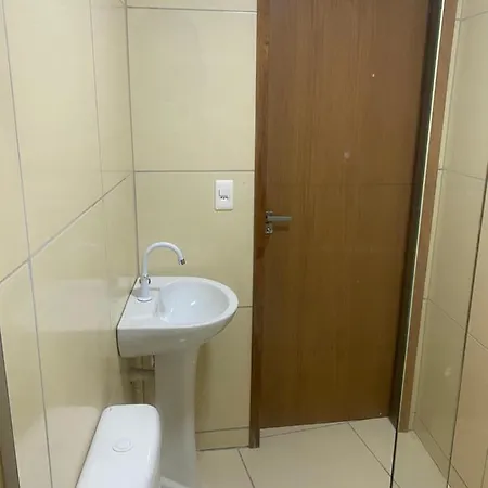 Apartamento Muito Bem Localizado A 200 Metros Da Praca Mestre Dominguinhos Garanhuns Exterior photo